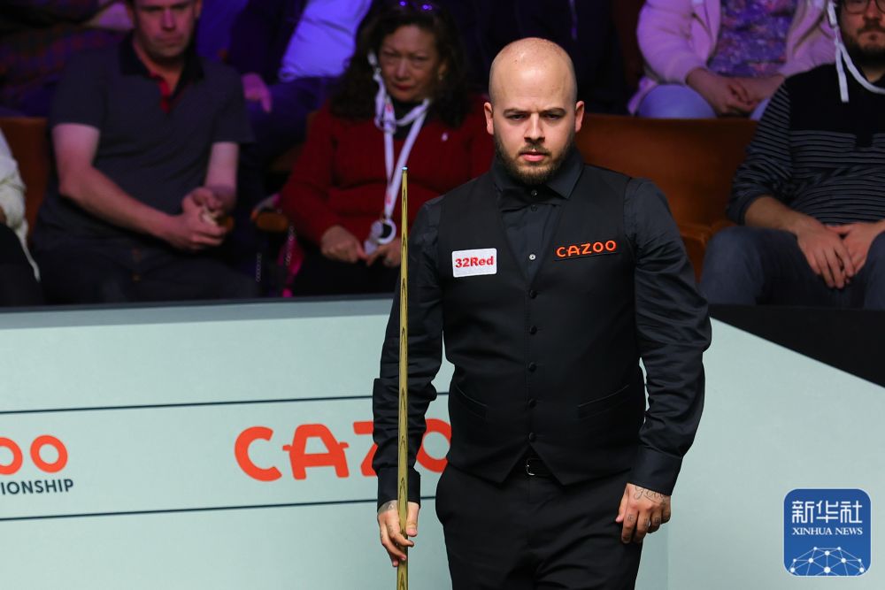 库里的犯规 库里的犯规