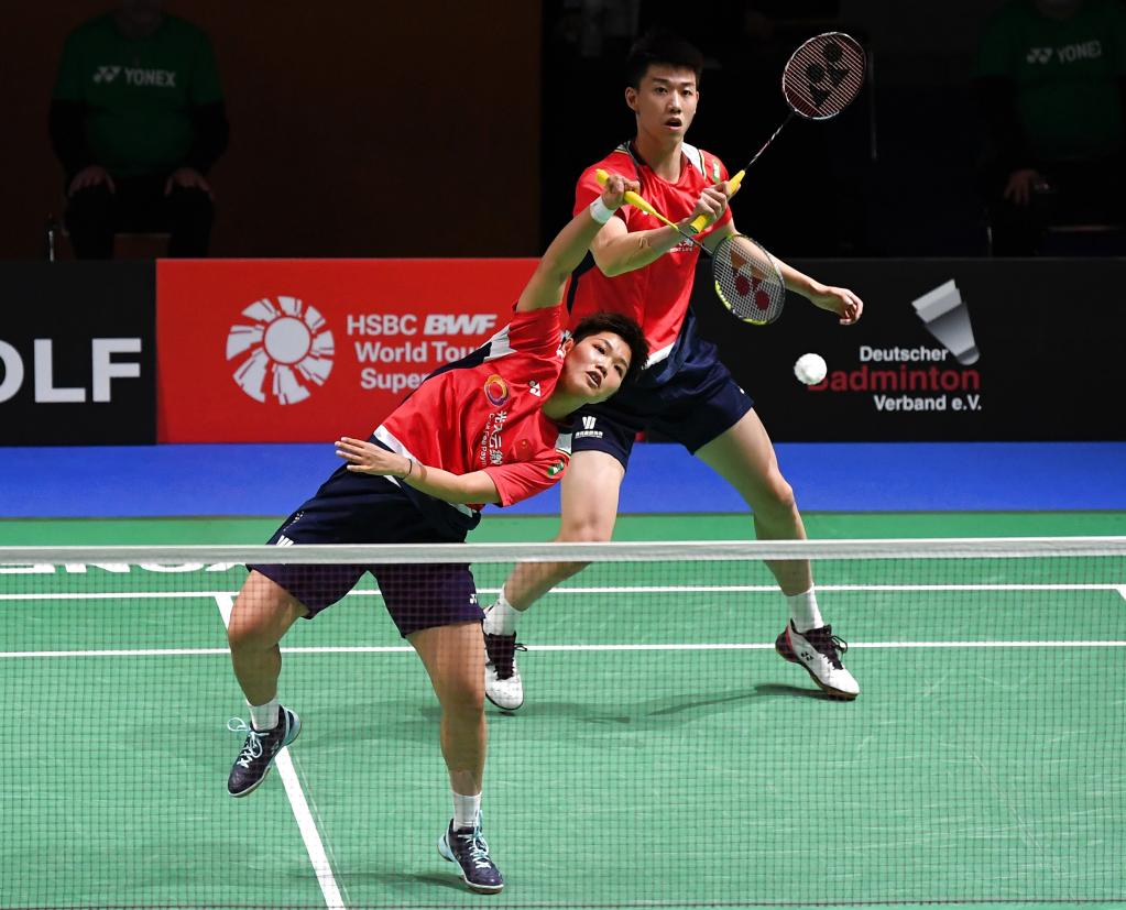 而是为牵制 而是为牵制